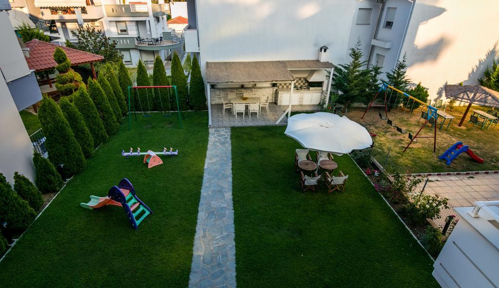 Niki Apartments Chrysi Ammoudia ภายนอก รูปภาพ