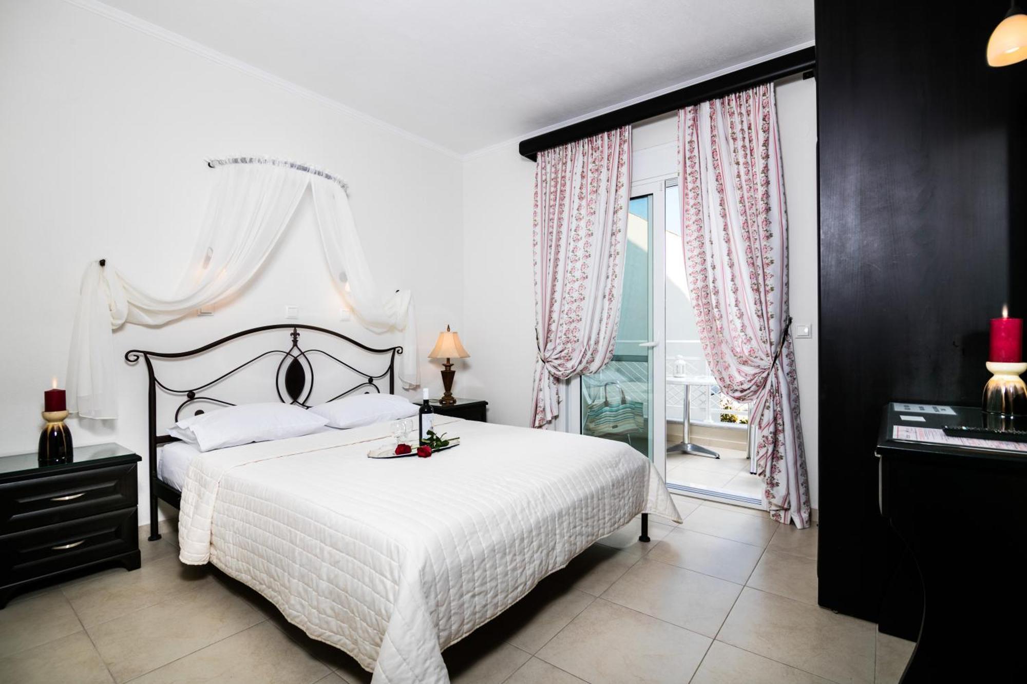 Niki Apartments Chrysi Ammoudia ภายนอก รูปภาพ