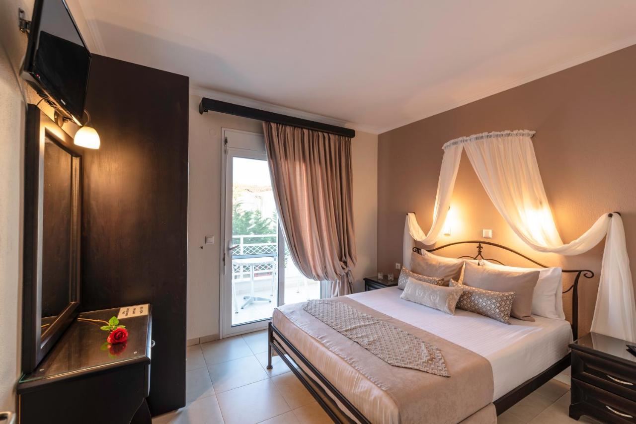 Niki Apartments Chrysi Ammoudia ภายนอก รูปภาพ