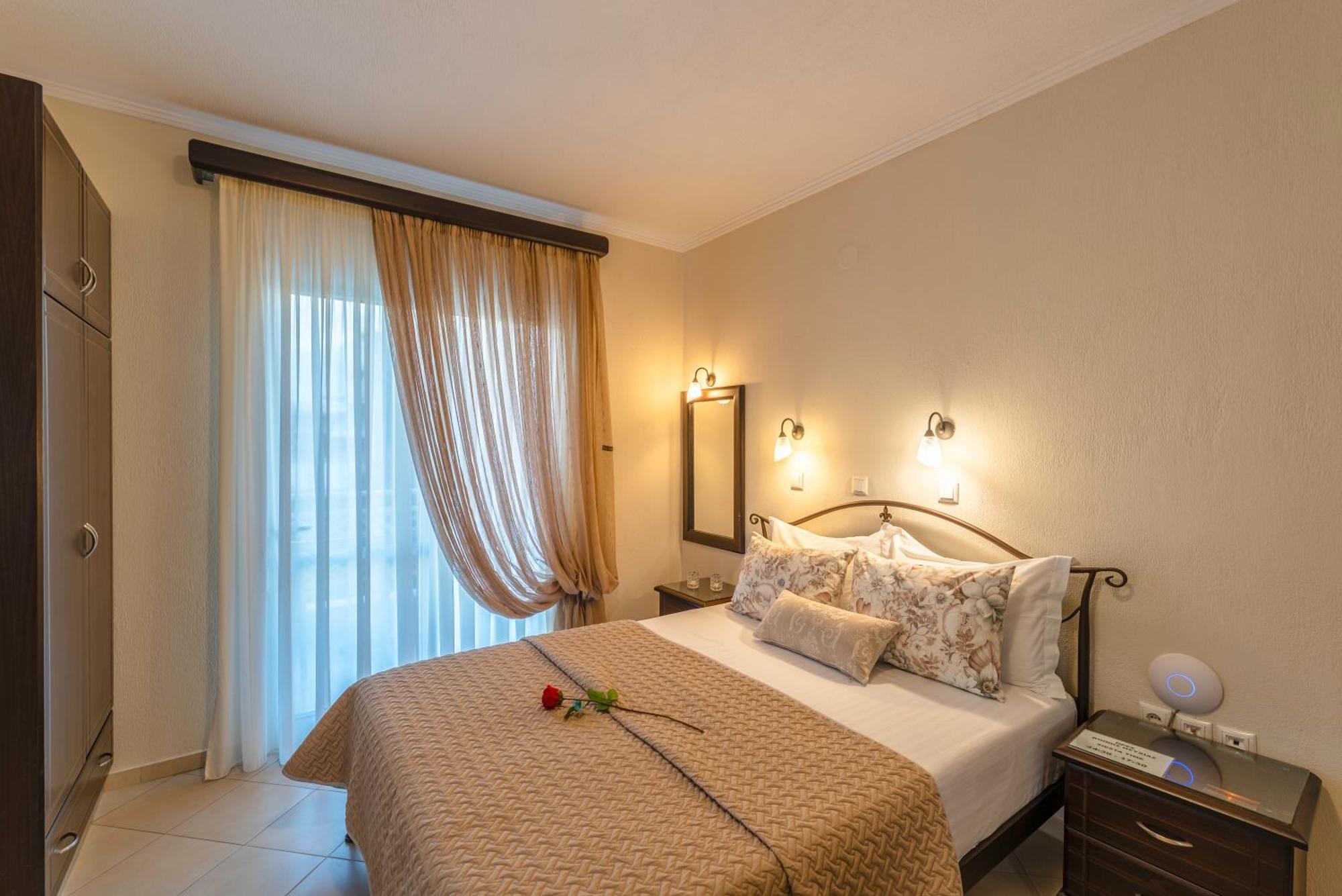Niki Apartments Chrysi Ammoudia ภายนอก รูปภาพ